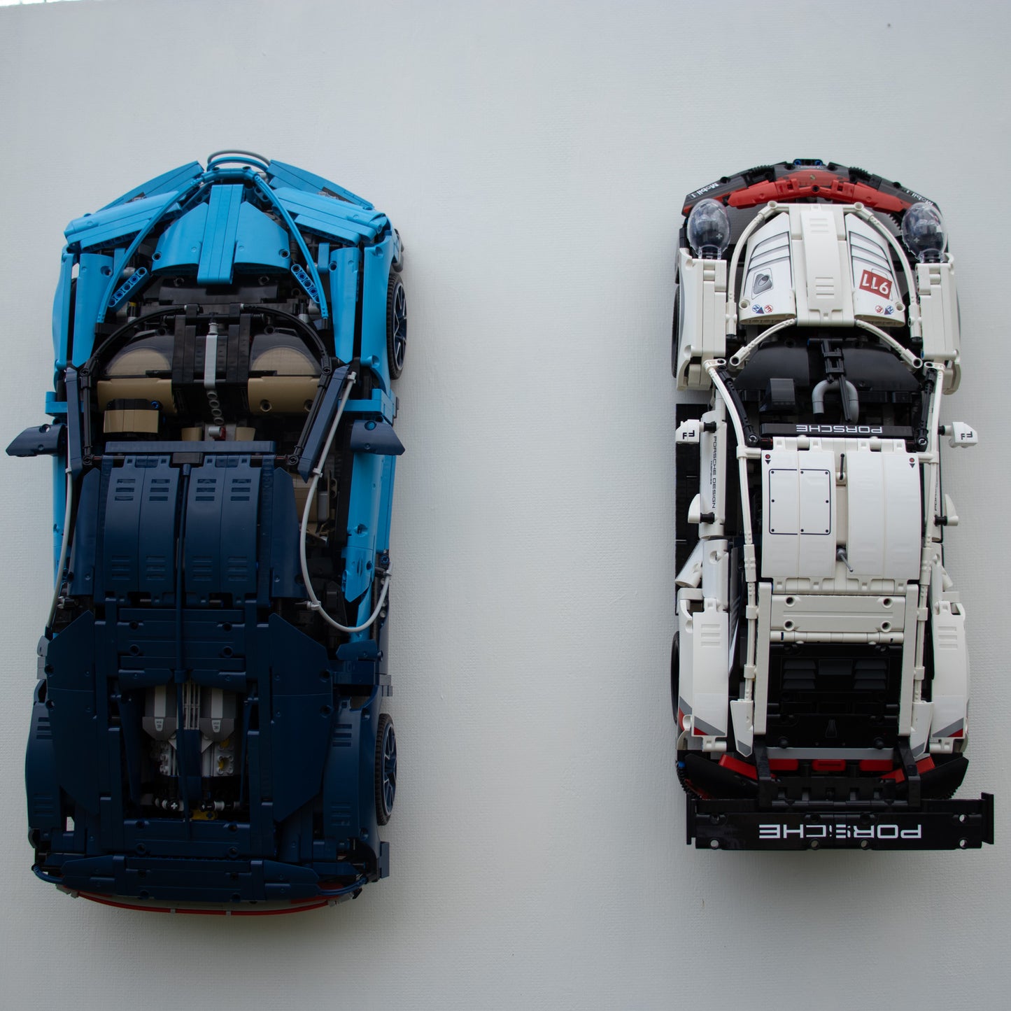 Nyhed! Vægophæng til LEGO Bugatti Chiron