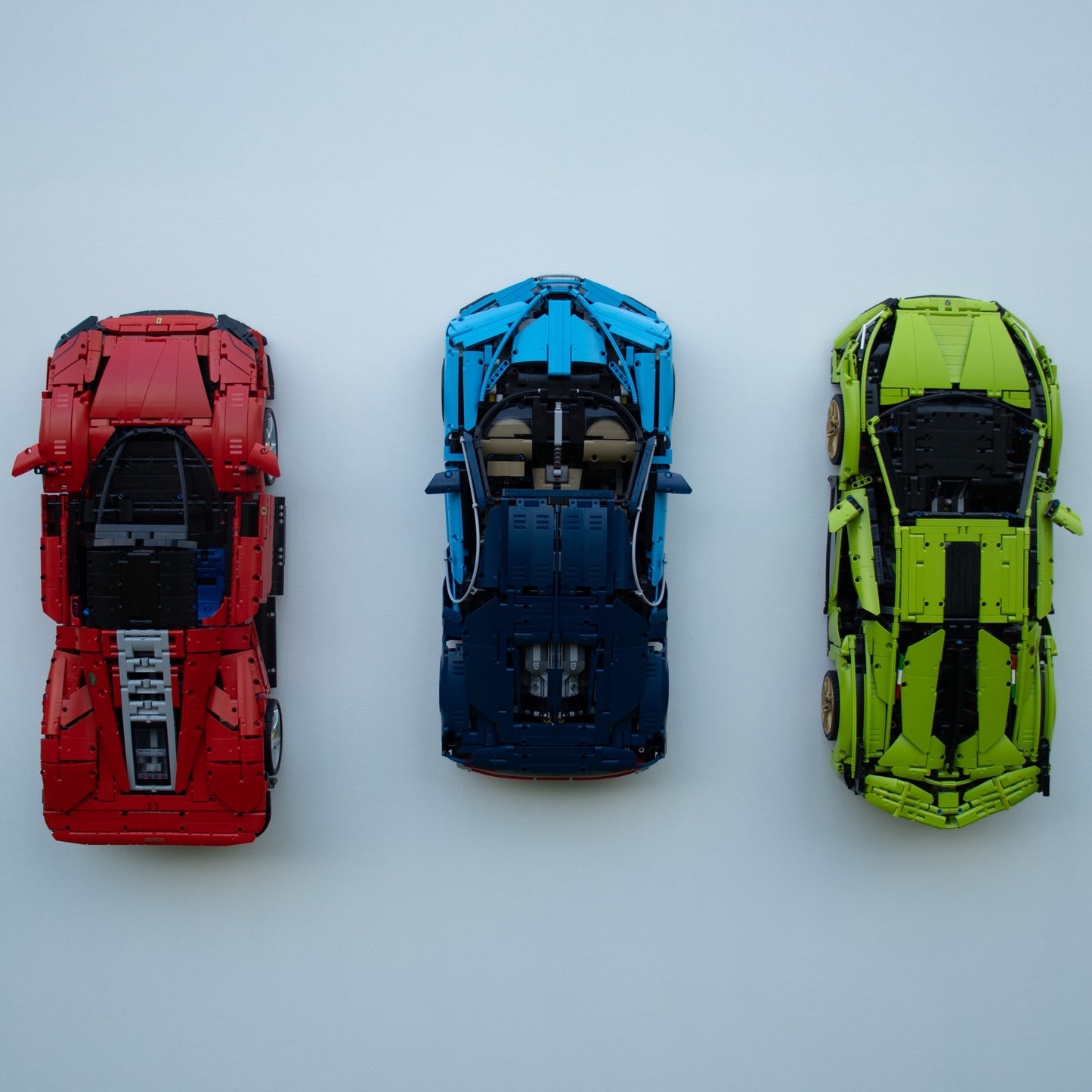 Nyhed! Vægophæng til LEGO Bugatti Chiron